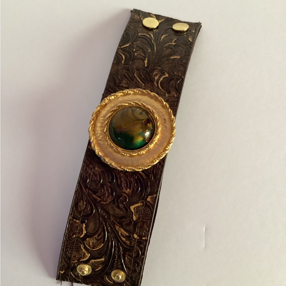 Vintage Cuff Bracelet - Picture 8 of 8